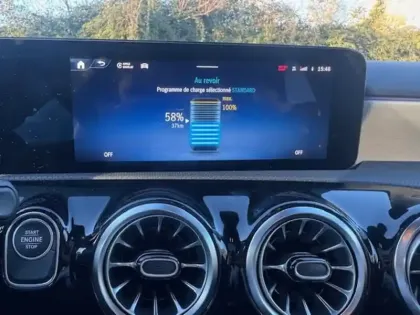 Photo 17 Mercedes Classe A 250 e Hybrid EQ AMG Exclusive 