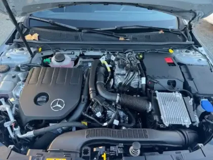 Photo 20 Mercedes Classe A 250 e Hybrid EQ AMG Exclusive 