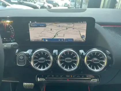 Photo 16 Mercedes Classe B 250 e AMG Line