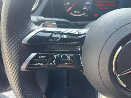 Photo 9 Mercedes Classe B 250 e AMG Line