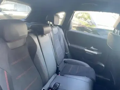 Photo 13 Mercedes Classe B 250 e AMG Line