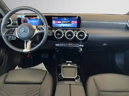 Photo 10 Mercedes Classe A 250 e Hybrid EQ Progressive Li