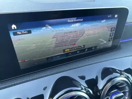 Photo 8 Mercedes Classe A 220 d AMG Line