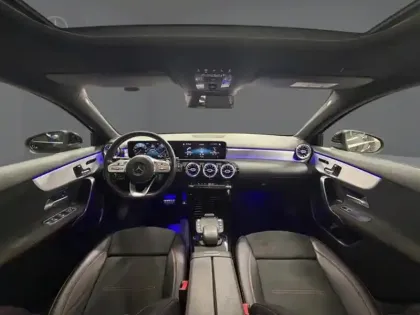 Photo 10 Mercedes Classe A 180 AMG Line