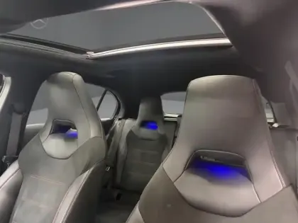 Photo 14 Mercedes Classe A 180 AMG Line