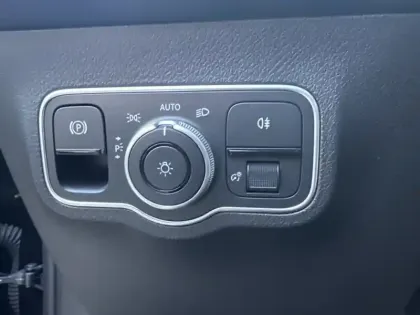 Photo 23 Mercedes GLB Gén. I (X247) Ph2 AMG Line 5