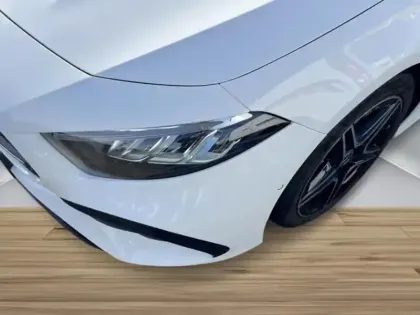 Photo 16 Mercedes Classe A 180 d AMG Line