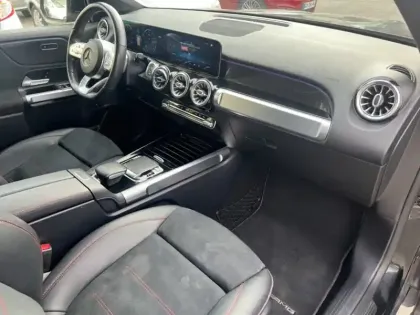 Photo 27 Mercedes GLB Gén. I (X247) Ph1 AMG Line 5