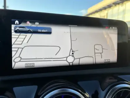 Photo 16 Mercedes Classe A 200 d AMG Line