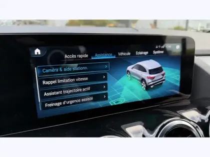 Photo 18 Mercedes GLA 200 Progressive Line