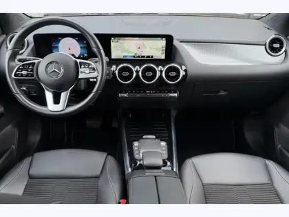 Photo 10 Mercedes GLA 200 Progressive Line