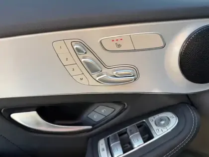 Photo 8 Mercedes Classe GLC 300de 4MATIC AMG Line