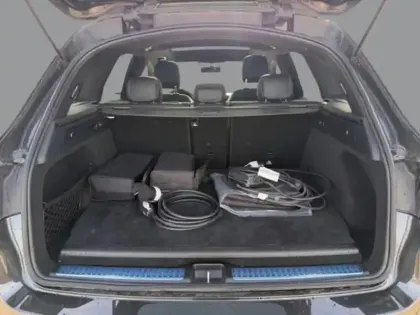 Photo 18 Mercedes Classe GLC 300de 4MATIC AMG Line