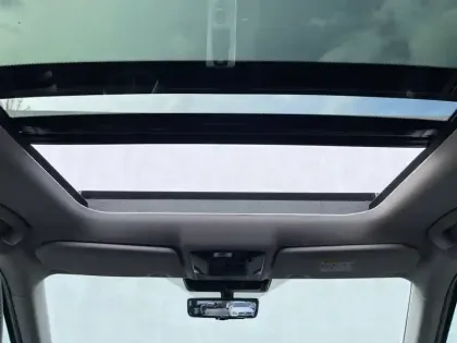 Photo 5 Mitsubishi Outlander 2.4 MIVEC Phev 306 4WD Instyle