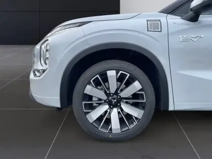 Photo 22 Mitsubishi Outlander Gén. IV Ph1 Instyle 5