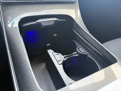 Photo 12 Mercedes Classe C 220 d Berline AMG Line