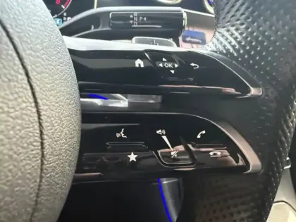 Photo 17 Mercedes Classe C 220 d Berline AMG Line