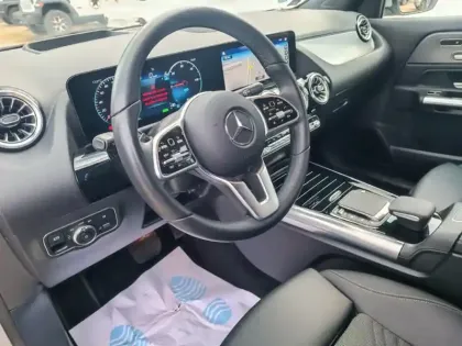 Photo 5 Mercedes EQA 250+ Progressive Line