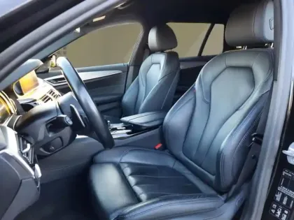 Photo 15 BMW Serie 5 M550 d 3.0 400 ch xDrive 