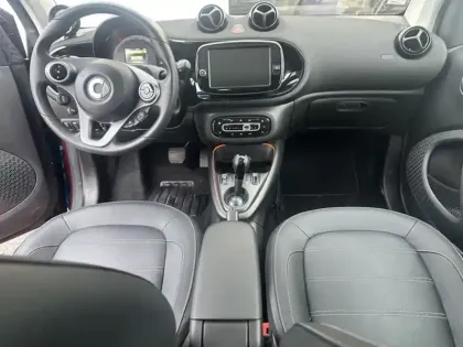 Photo 9 Smart Fortwo Gén. IV Ph1 prime 3