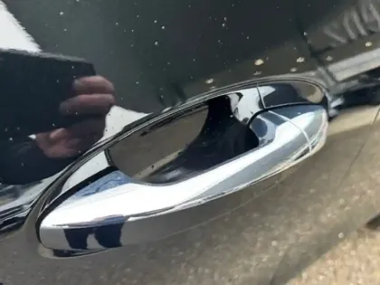 Photo 27 Mercedes EQA Gén. I (H243) Ph2 Business Edition 5