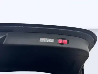 Photo 13 Mercedes Classe GLC Gén. II (X254) Ph1 AMG Line 5