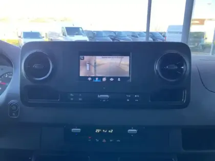 Photo 26 Mercedes Sprinter 317 CDI Boite Auto 37S 12m3