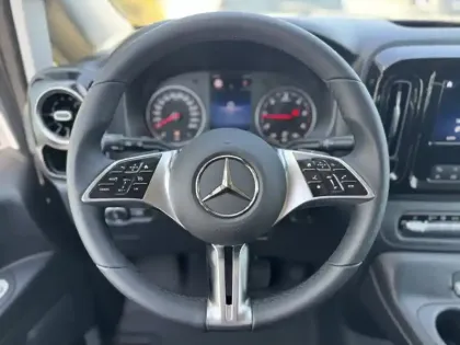 Photo 14 Mercedes Vito Mixto 119 CDI Long Select 9G-T