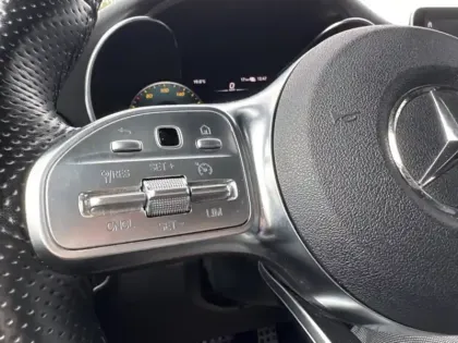 Photo 21 Mercedes Classe GLC GLC 300e 4MATIC SUV AMG Line