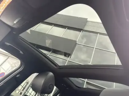 Photo 10 Mercedes Classe GLC GLC 300e 4MATIC SUV AMG Line