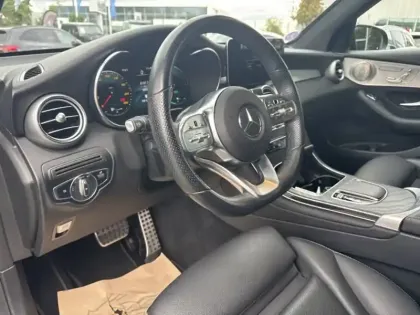 Photo 16 Mercedes Classe GLC GLC 300e 4MATIC SUV AMG Line