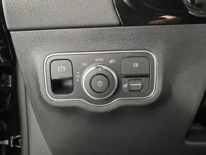 Photo 22 Mercedes GLA Gén. II (H247) Ph2 AMG Line 5