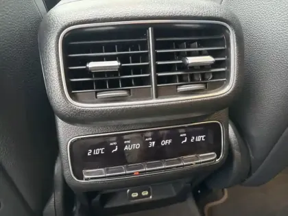 Photo 41 Mercedes GLE  350 de 4MATIC AMG Line Cou