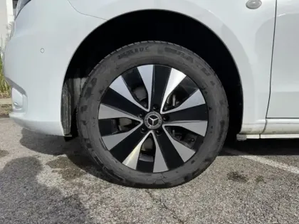 Photo 8 Mercedes Vito 116 CDI 4x4 Mixto Extra long