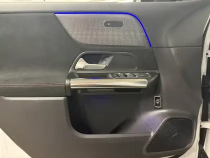 Photo 23 Mercedes EQA Gén. I (H243) Ph1 AMG Line 5