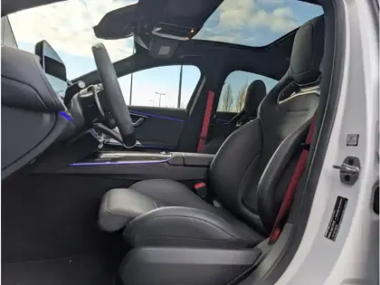 Photo 15 Mercedes Classe E E 53 HYBRID 4MATIC+ Berline