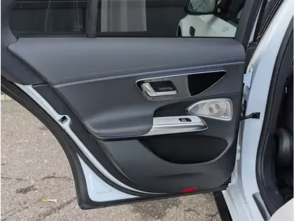 Photo 16 Mercedes Classe E E 53 HYBRID 4MATIC+ Berline