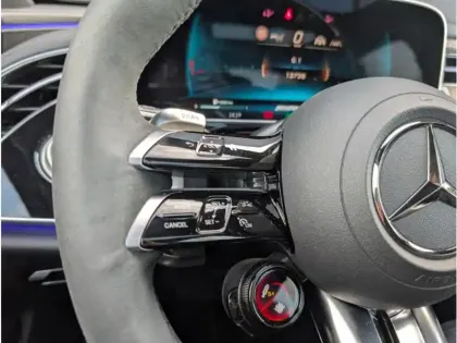 Photo 21 Mercedes Classe E E 53 HYBRID 4MATIC+ Berline