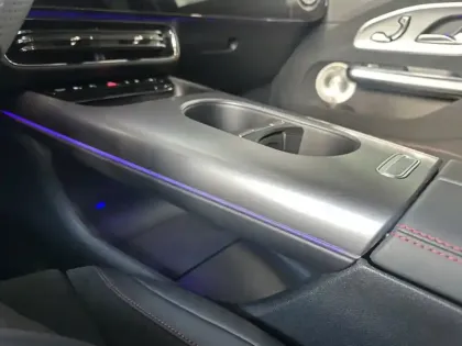 Photo 19 Mercedes CLA  350 4MATIC avec technologi