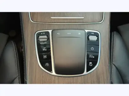 Photo 23 Mercedes Classe GLC GLC 220 d 4MATIC Coupé AMG Lin