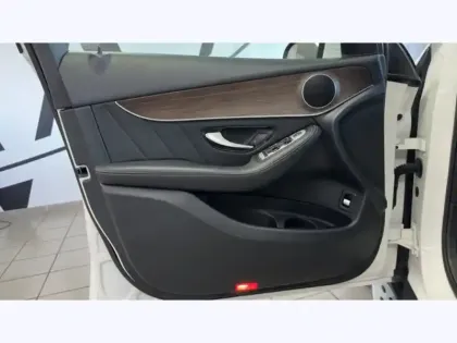 Photo 14 Mercedes Classe GLC GLC 220 d 4MATIC Coupé AMG Lin