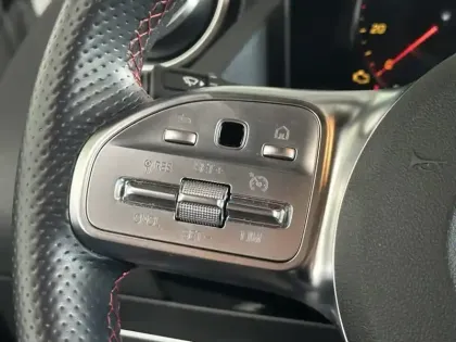 Photo 25 Mercedes GLA Gén. II (H247) Ph1 AMG Line 5