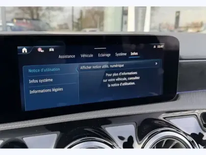 Photo 20 Mercedes Classe A 200 d AMG Line