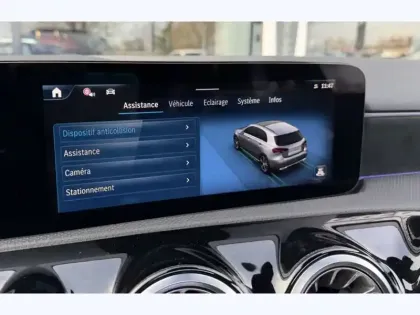 Photo 13 Mercedes Classe A 200 d AMG Line