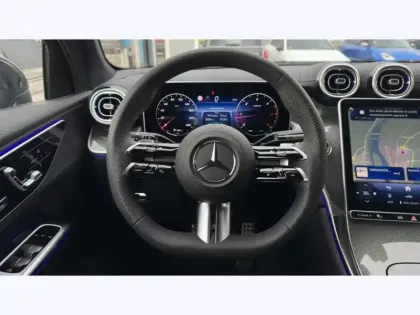 Photo 6 Mercedes Classe GLC GLC 220 d 4MATIC AMG Line