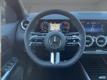 Photo 13 Mercedes GLA 250 e Hybrid EQ AMG Line