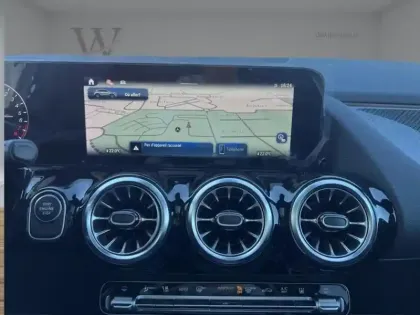 Photo 17 Mercedes GLA 250 e Hybrid EQ AMG Line