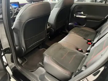 Photo 13 Mercedes GLB Gén. I (X247) Ph2 AMG Line 5