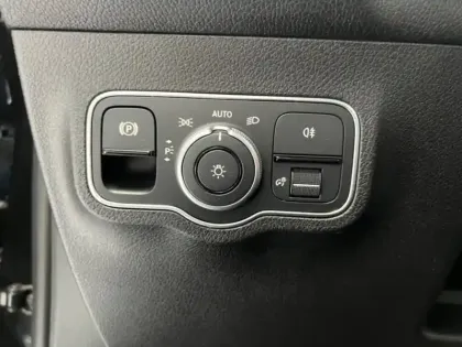 Photo 16 Mercedes GLB Gén. I (X247) Ph2 AMG Line 5