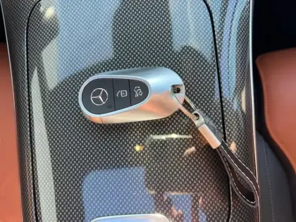 Photo 6 Mercedes Classe GLC GLC 300 e  Hybrid EQ 4MATIC AM